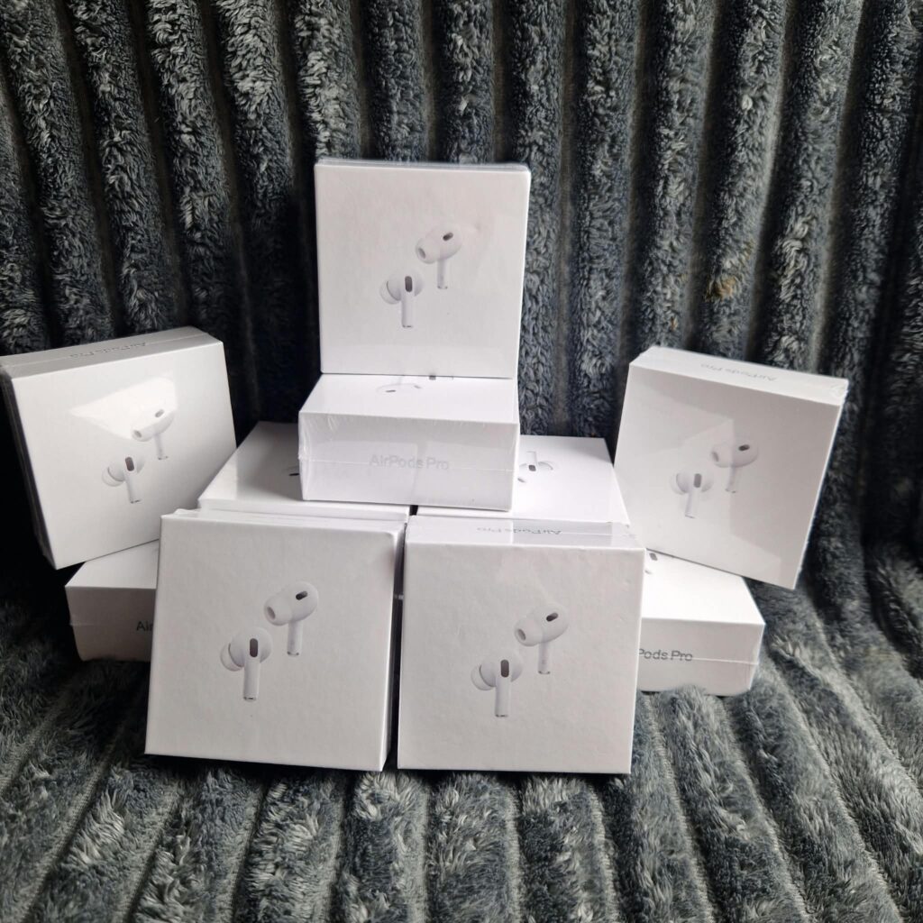 AirPods Pro – Wireless Earbuds